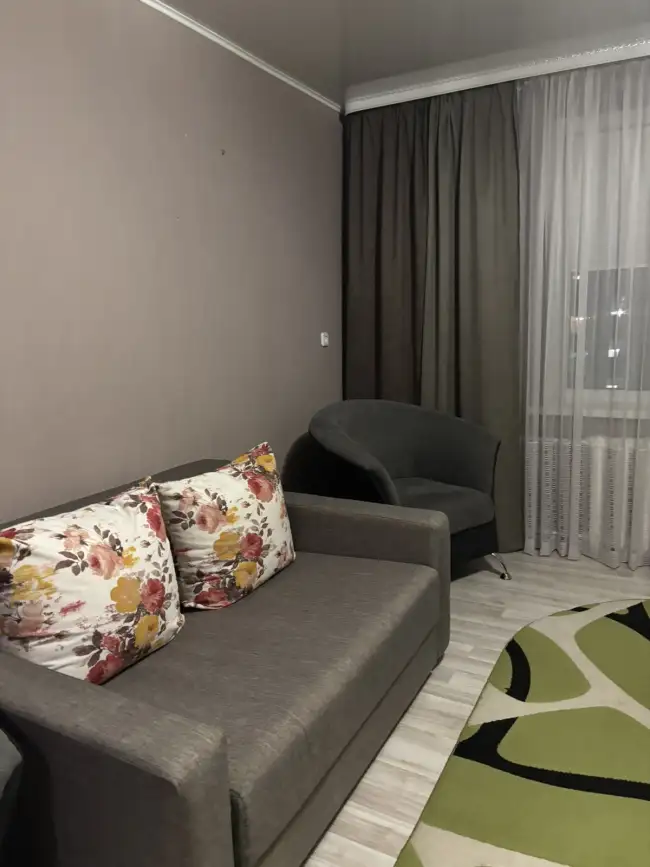 Пр-т Независимости 13/2 кв 31.