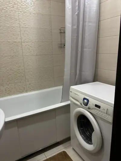 Пр-т Независимости 13/2 кв 31.