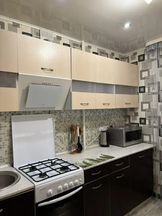 Пр-т Независимости 13/2 кв 31.