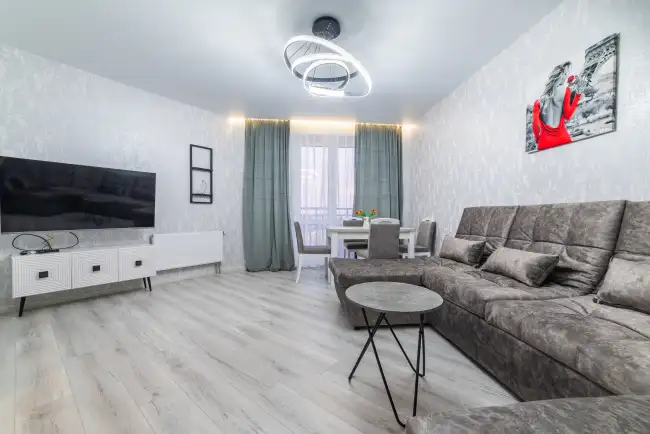 Пр.Дзержинского д.26