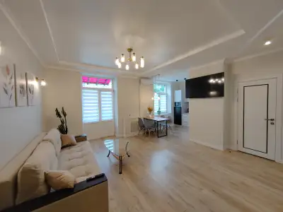 Брестская 76