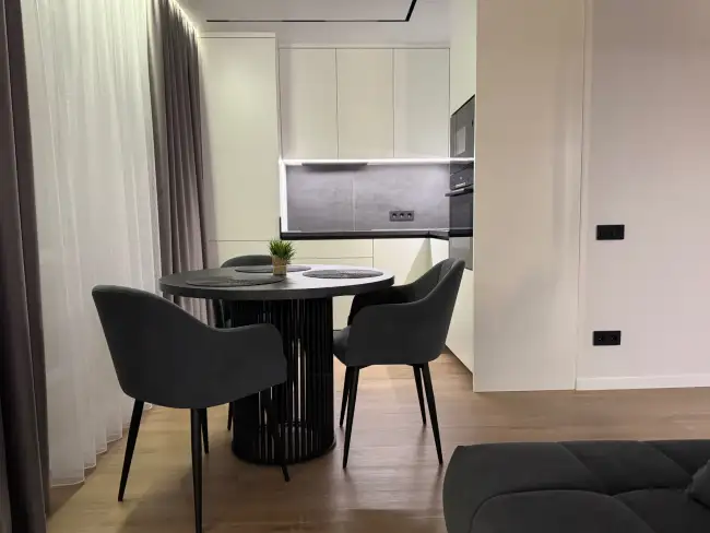 Воинов-Интернационалистов, 4