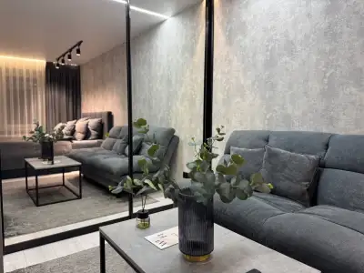 Жореса Алферова, 5