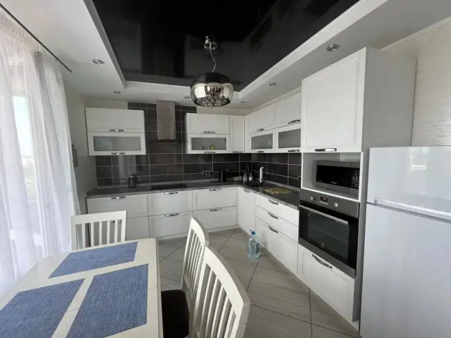 Пр.Дзержинского д.115