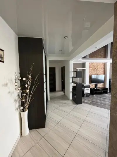 Пр.Дзержинского д.115