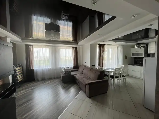 Пр.Дзержинского д.115