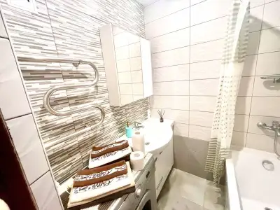 Брестская 69