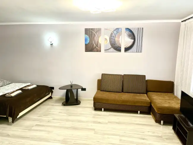 Первомайская 145