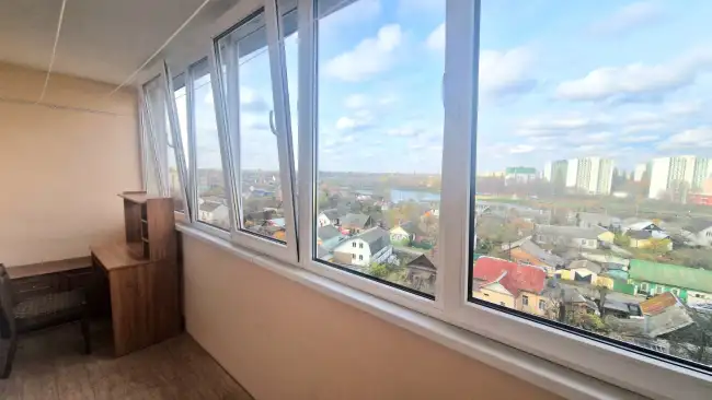 Рощинская 10