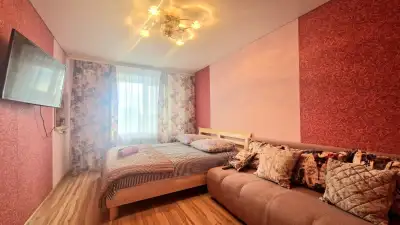 Рощинская 10