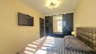 Карповича 21