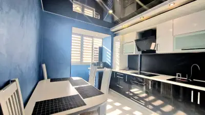 Карповича 21