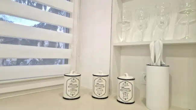 Проспект победы 12а