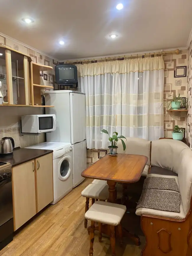 18 микрорайон, 5 дом