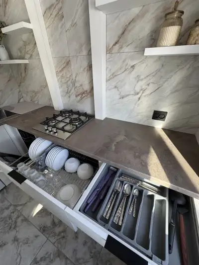 Черняховского 6/3