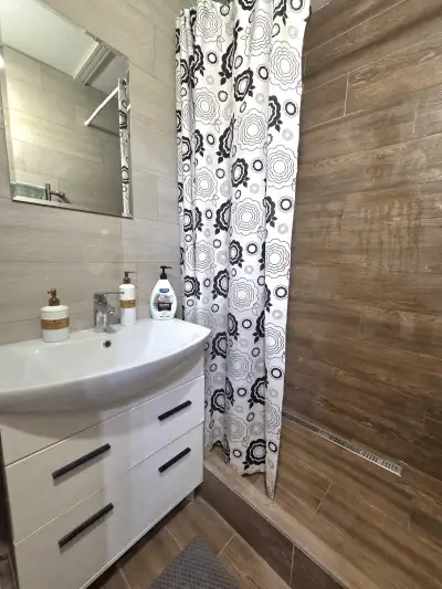 Пр. Пушкина,64