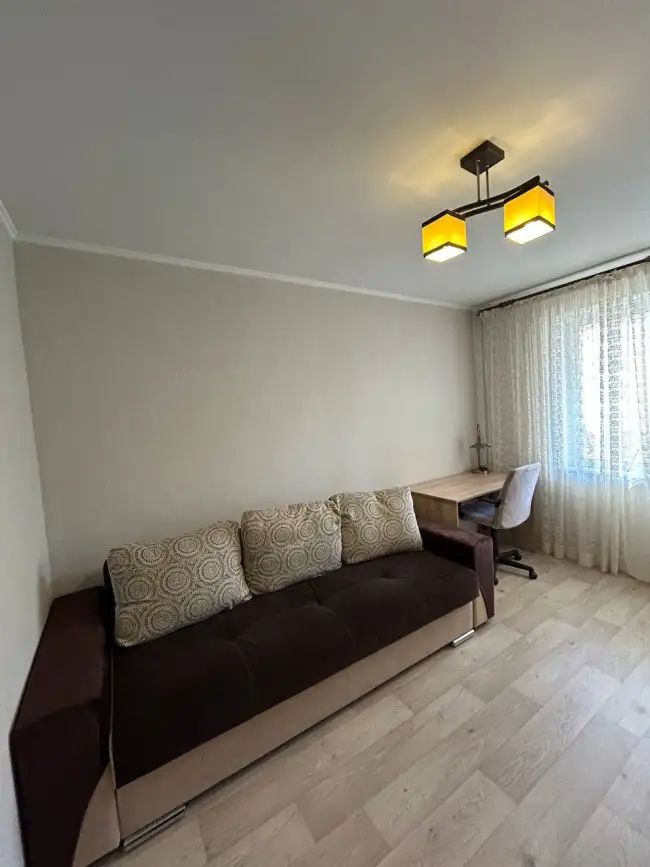 Брест, Октябрьской Революции, 3