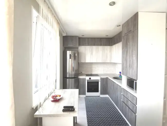 ул. Докутовича 45