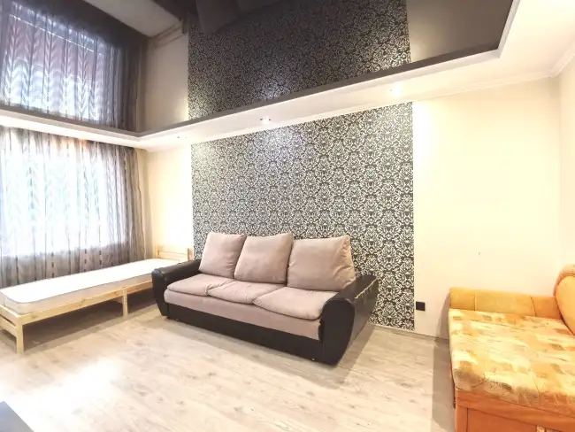 Гомель, ул. Юбилейная 6