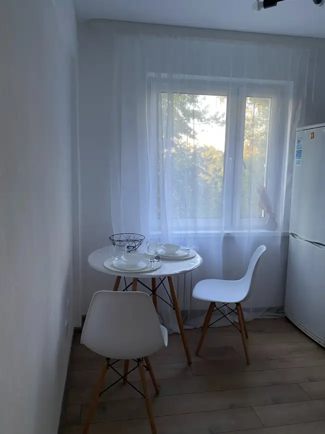 Черняховского 16