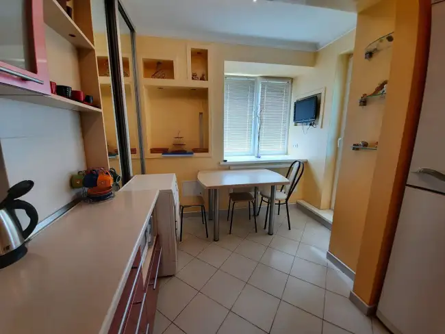 Красноармейская 16