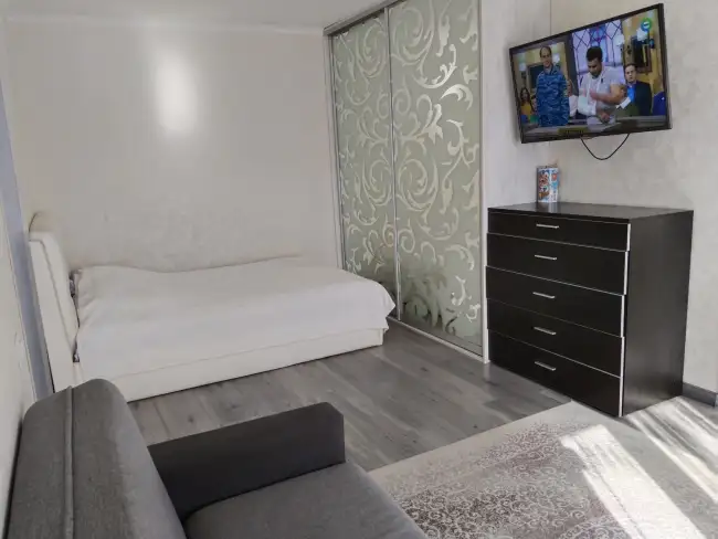 Фроликова 5