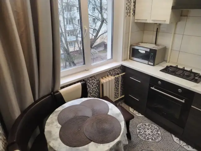 Фроликова 5