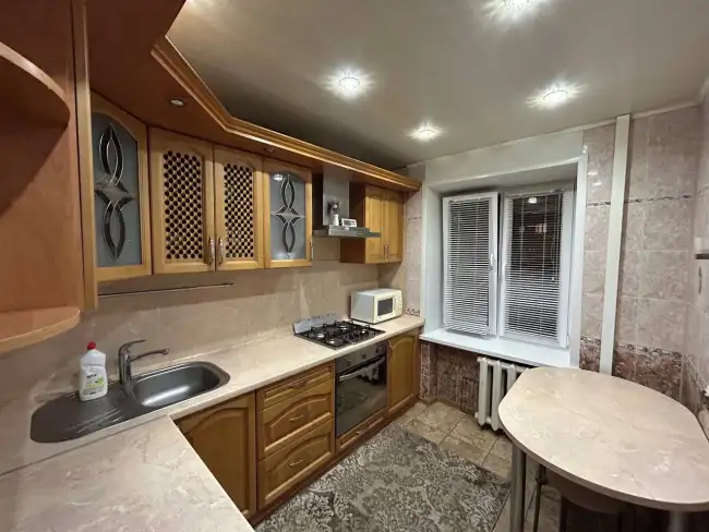 Строителей, 2А