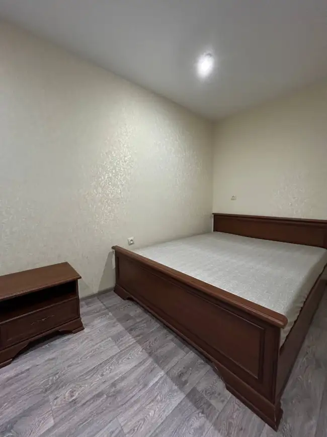 Орджоникидзе,5