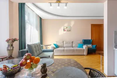 Проспект Независимости, 47