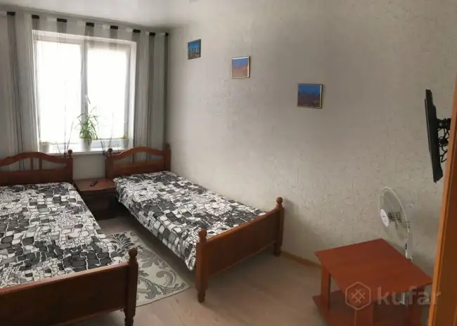 Гагарина 25