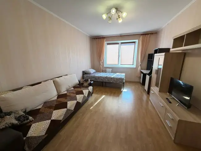 Янки Купалы, 84