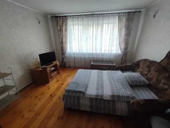 Гагарина, 9