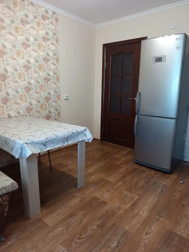 г.Брест ул Воровскго 27 кв 27