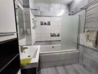 Сомова 21