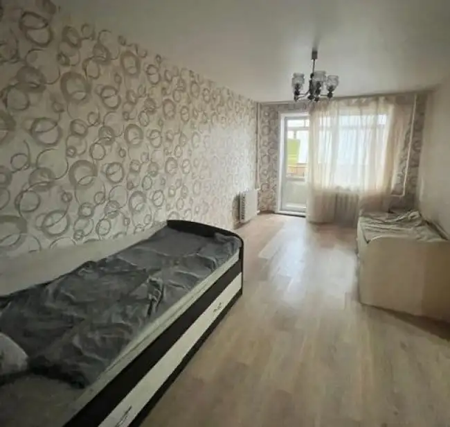 Строителей 30