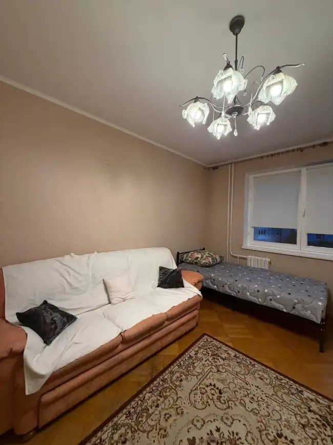 Проспект Янки Купалы, 84